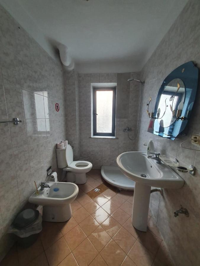 New# Bright Apartment-Tirana City Center Екстер'єр фото